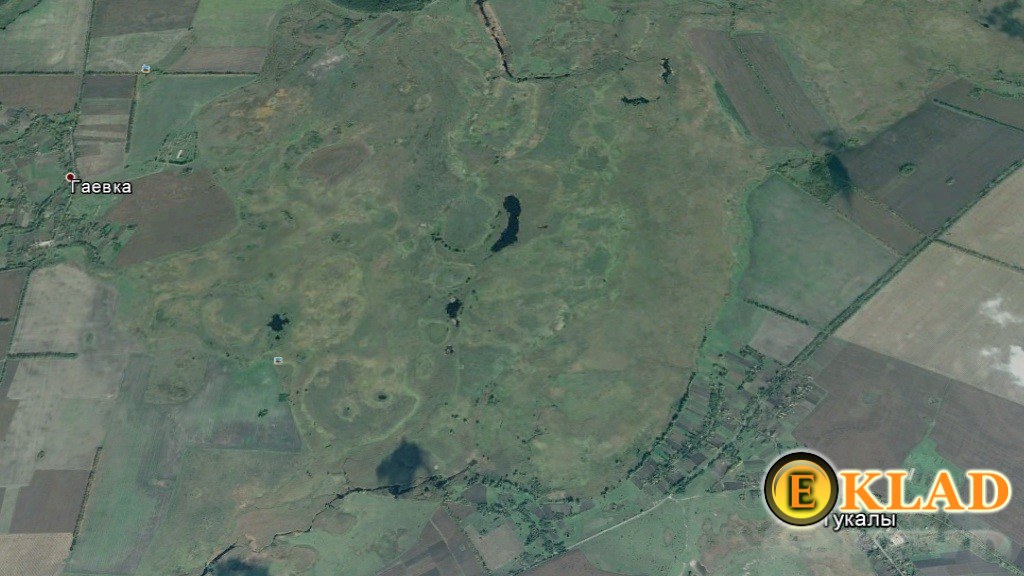 Со спутникового снимка видны знакомые озера